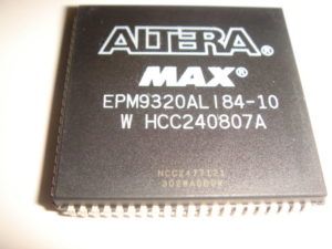 Break PLD IC Altera EPM9320 Programmable Logic Device